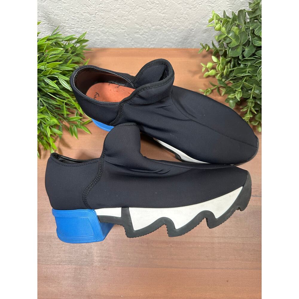 IRI NYC Wes I Black Blue Low Top Neoprene Sneaker Size 39 US 9